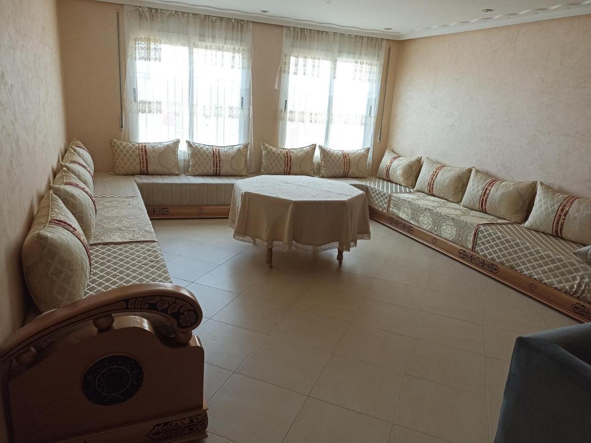 Appartement Familial Au Centre De Nador Ville Extérieur photo