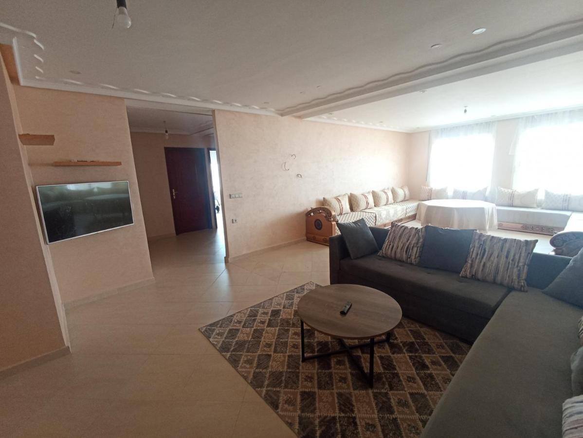 Appartement Familial Au Centre De Nador Ville Extérieur photo